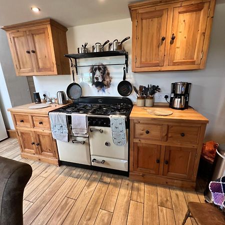 Spaniel Cottage With Views Of Ham Hill, Stoke Sub Hamdon Martock Luaran gambar